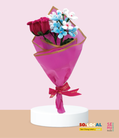 Pink Wrap Bouquet 2